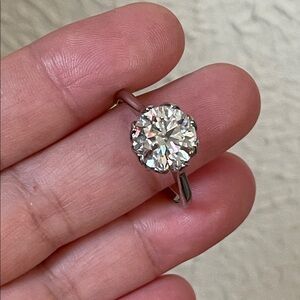 NWT Elegant 925 Silver D Color Moissanite 10mm Ring Size 10